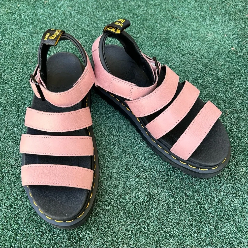 NWT Dr. Martens Blaire Strap Sandal Pisa Leather Peach Pink Beige 8